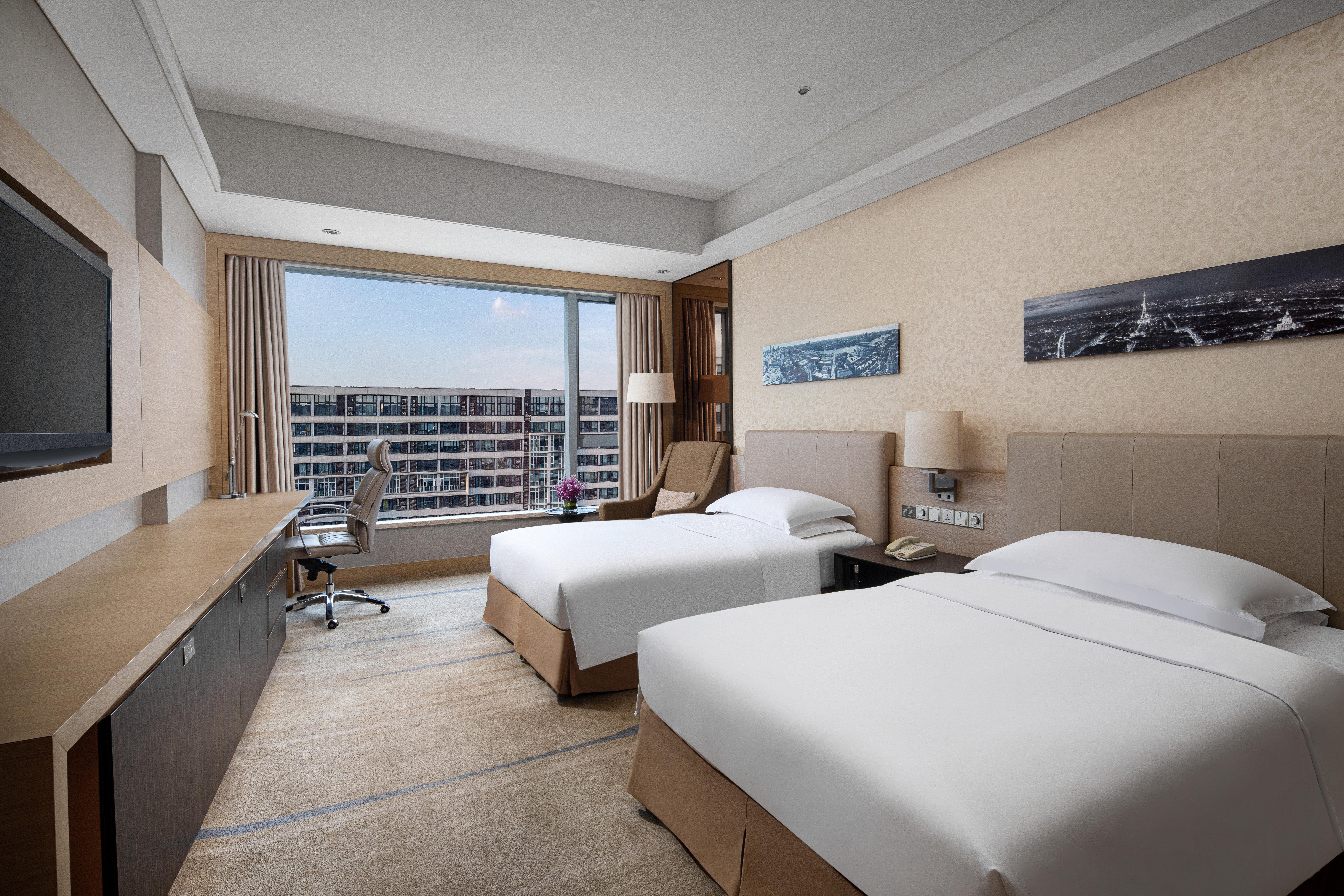 Crowne Plaza Guangzhou Huadu By Ihg - Free Shuttle Bus Between Hotel To Exhibition Center During Canton Fair Exterior foto