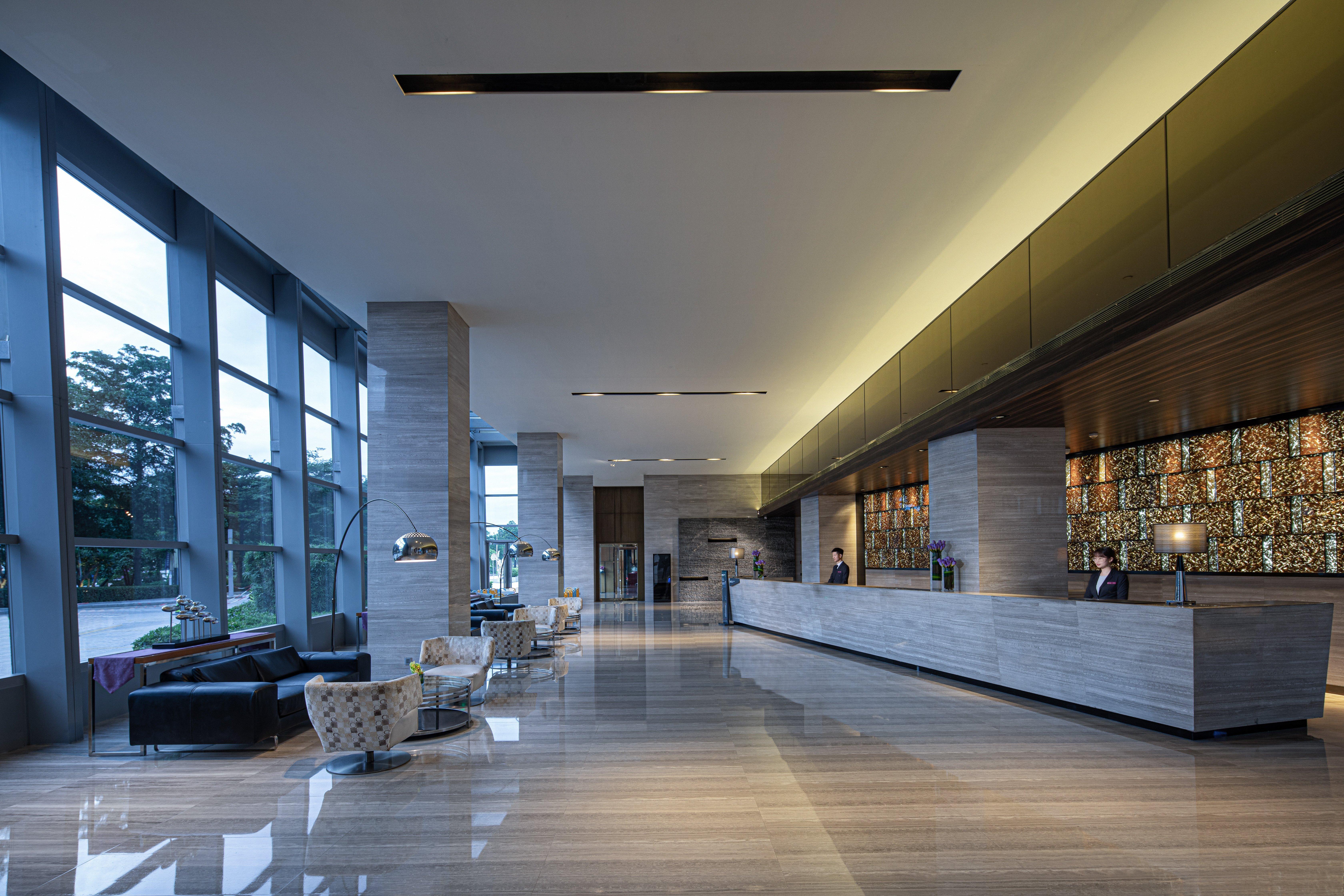 Crowne Plaza Guangzhou Huadu By Ihg - Free Shuttle Bus Between Hotel To Exhibition Center During Canton Fair Exterior foto